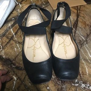 Black Jessica Simpson ballerina flats